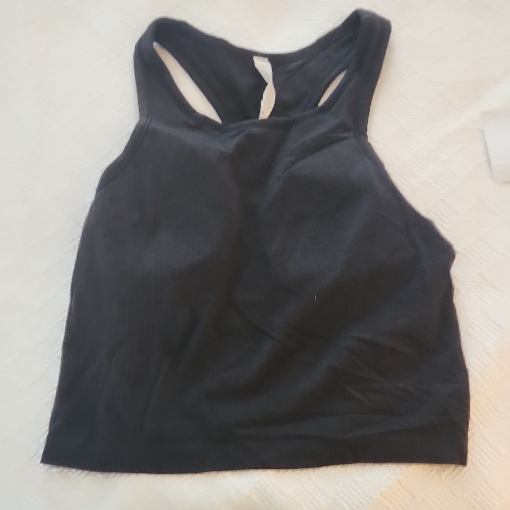 Lululemon Ebb To Street Cropped Tank. Size 8. Black.